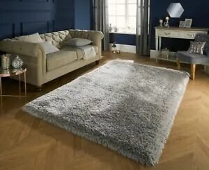 Silk Shaggy Carpets Dubai