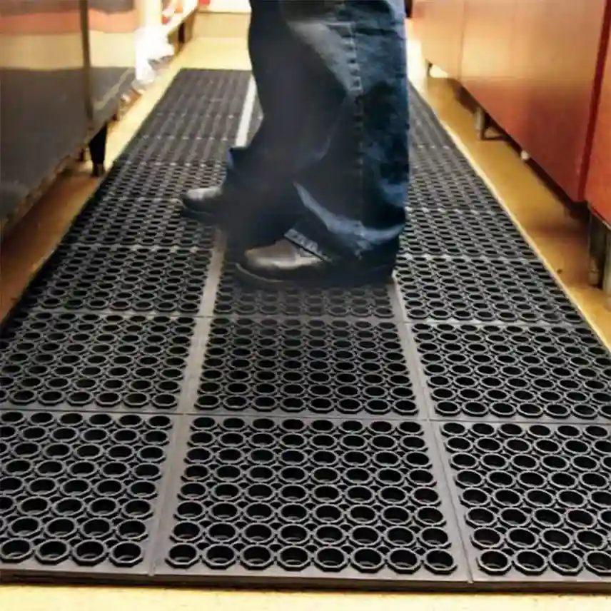 Rubber flooring mats dubai